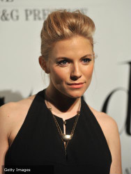 Sienna Miller steps out sans engagement ring