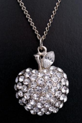 Why choose costume jewelry?
