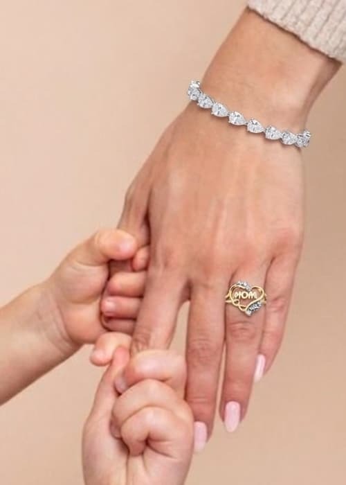 Personalized Gifts for Mom