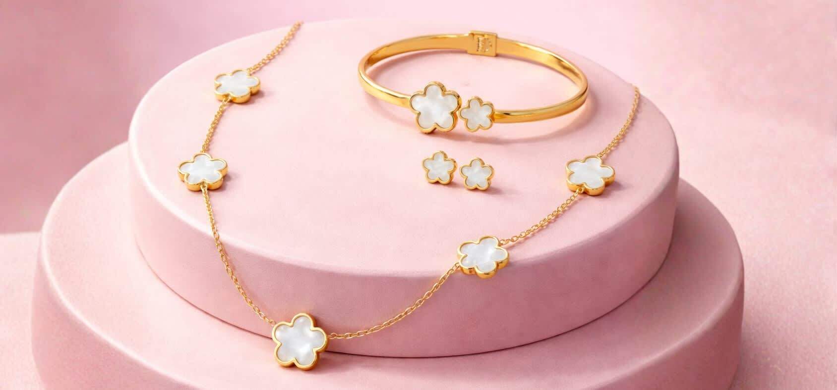 Women's Sets Collection