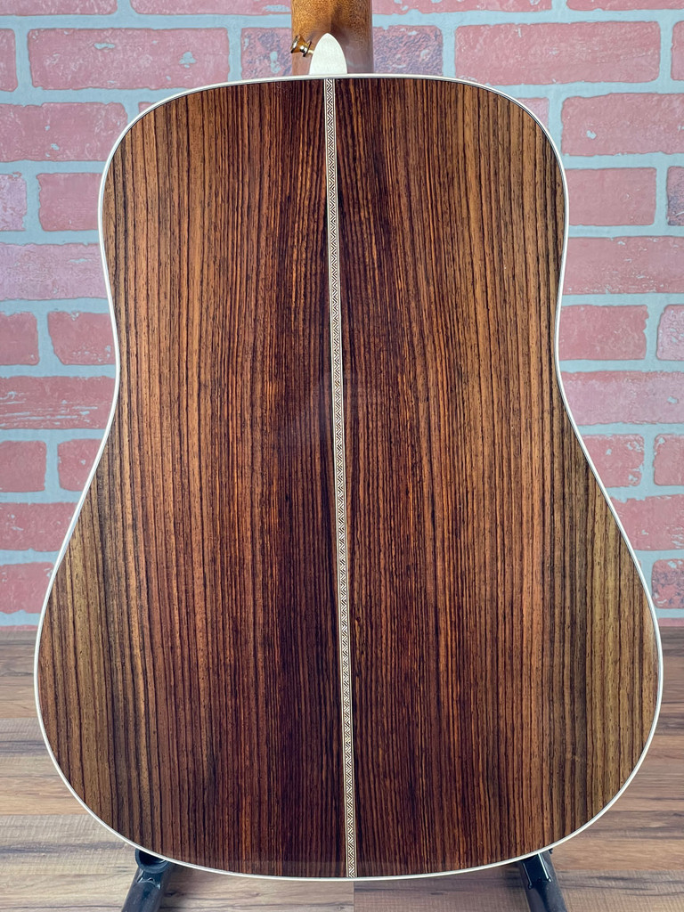 Martin D-28E Modern Deluxe Acoustic/Electric Guitar