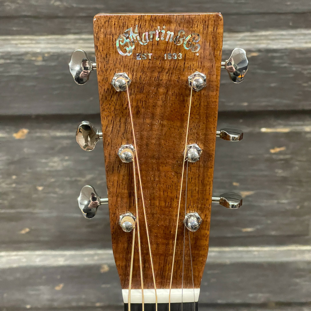 Martin Custom Shop Super D Acoustic Guitar with Case