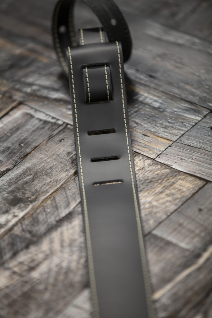 Martin Black Slim Style Guitar Strap (18A0046)