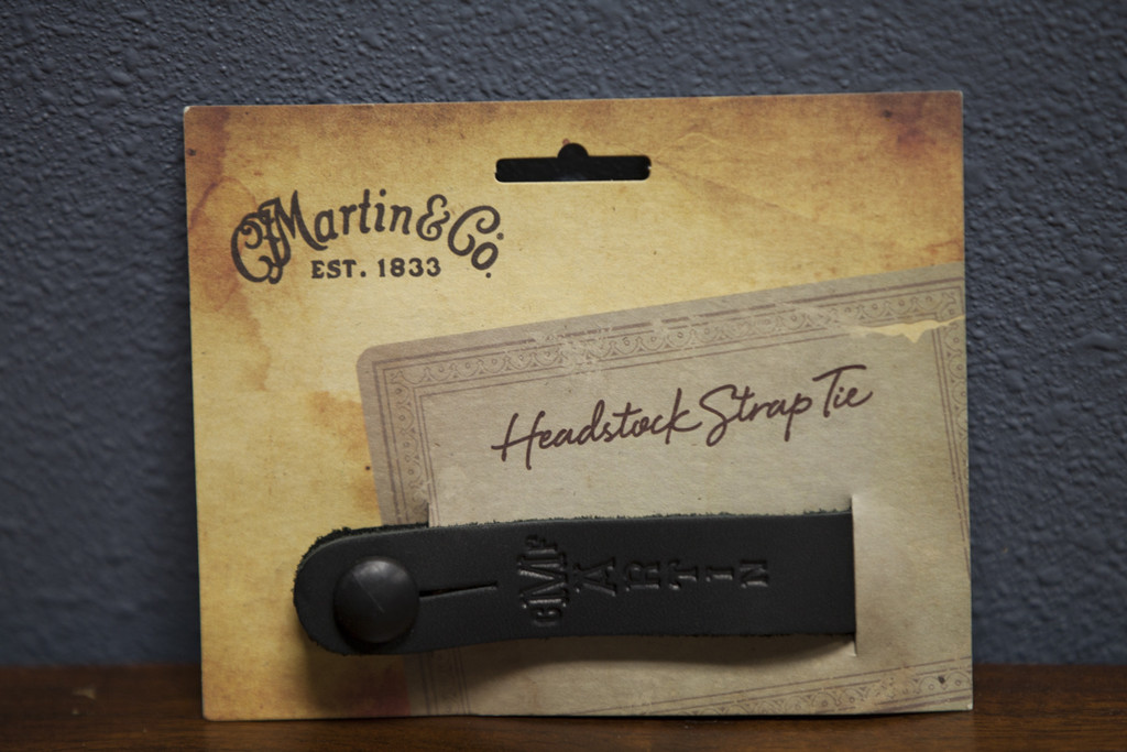 Martin Black Headstock Guitar Strap Tie (18A0031)
