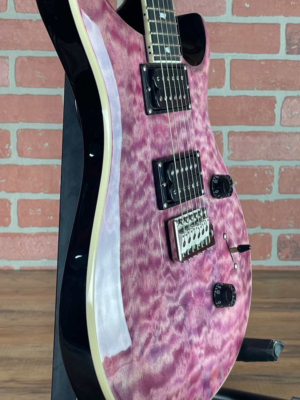 PRS SE Custom 24 Quilt Electric Guitar-Violet at No Limit Guitar Co..