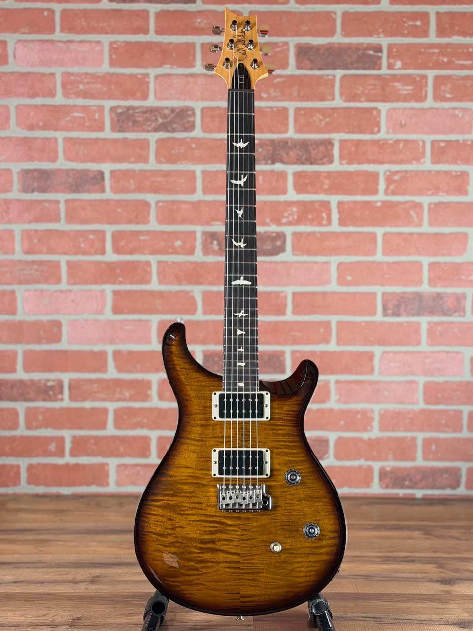 PRS CE24-Black Amber Burst Electric Guitar at No Limit Guitar Co.