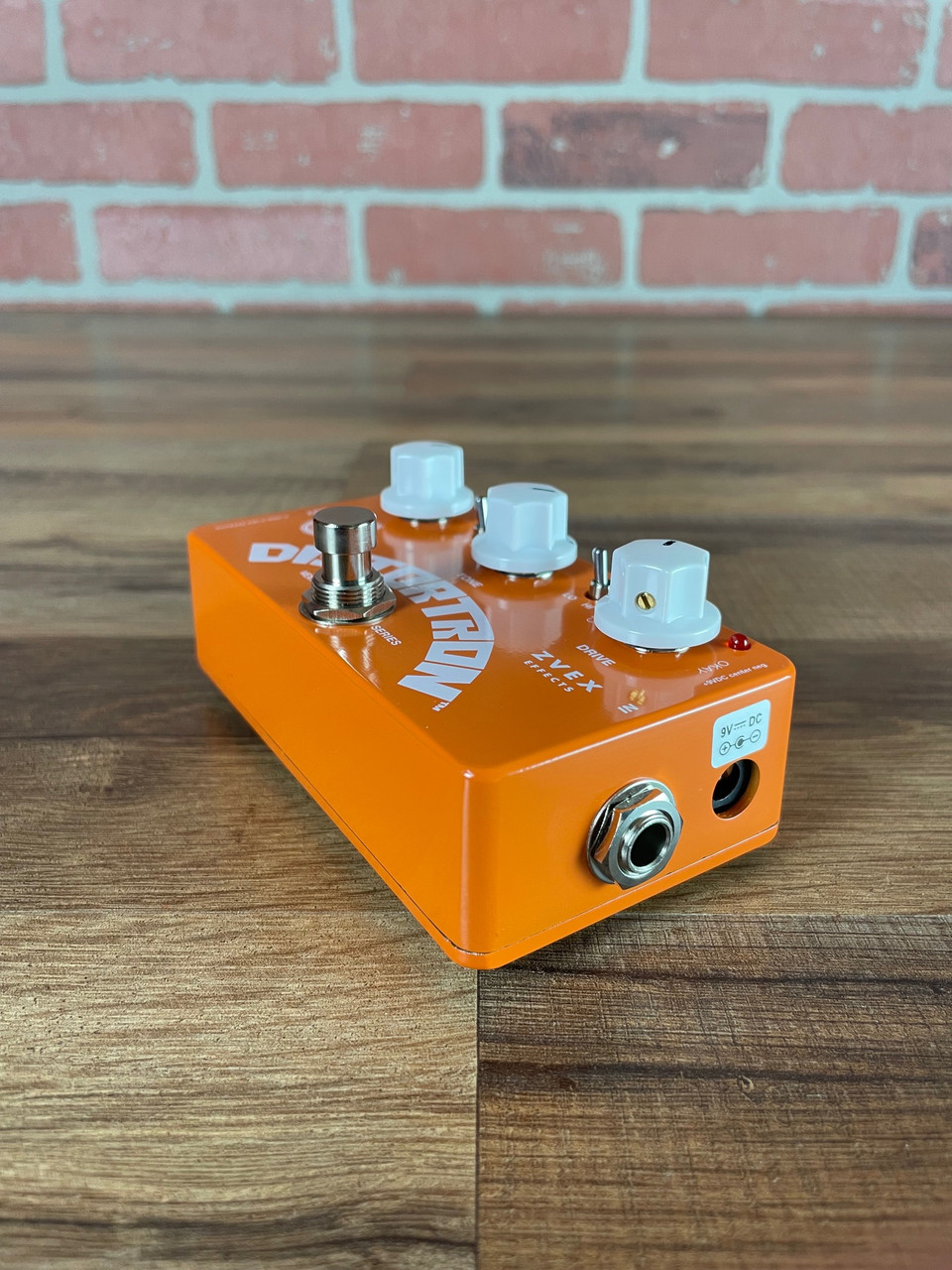 ZVEX Effects Distortron Distortion Pedal at No Limit Guitar Co.