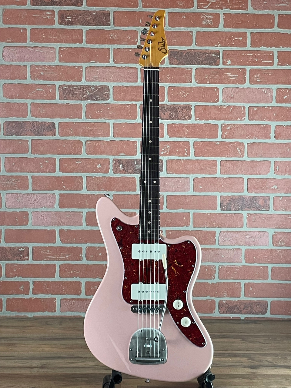 Shop Suhr Classic JM Antique Guitar - Shell Pink | No Limit Guitar Co