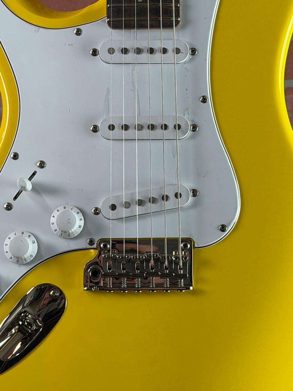 Shop PRS SE Silver Sky Left-Handed - Dandy Lion | No Limit Guitar Co