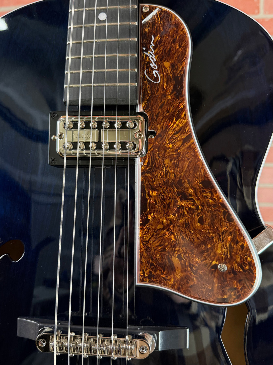 Shop Godin 5th Avenue Night Club Hollow-Body - Indigo Blue | No