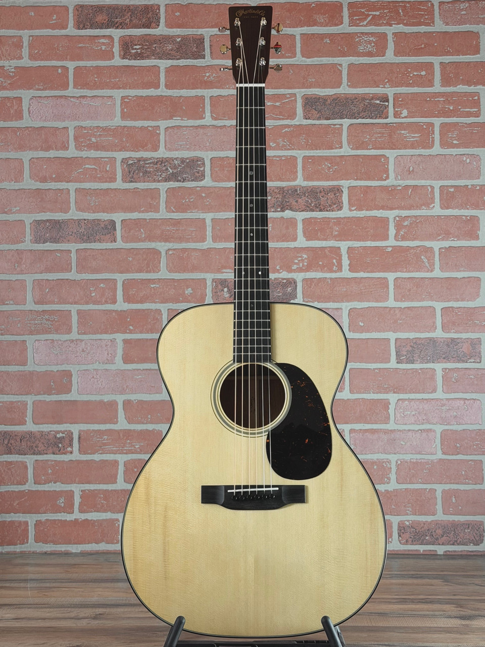 Shop Martin Custom Shop 000-18 2025 Acoustic Guitar | No Limit