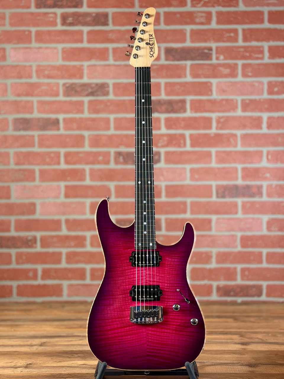 Schecter USA Custom Shop Sunset Custom II 24 – Magenta Burst | No