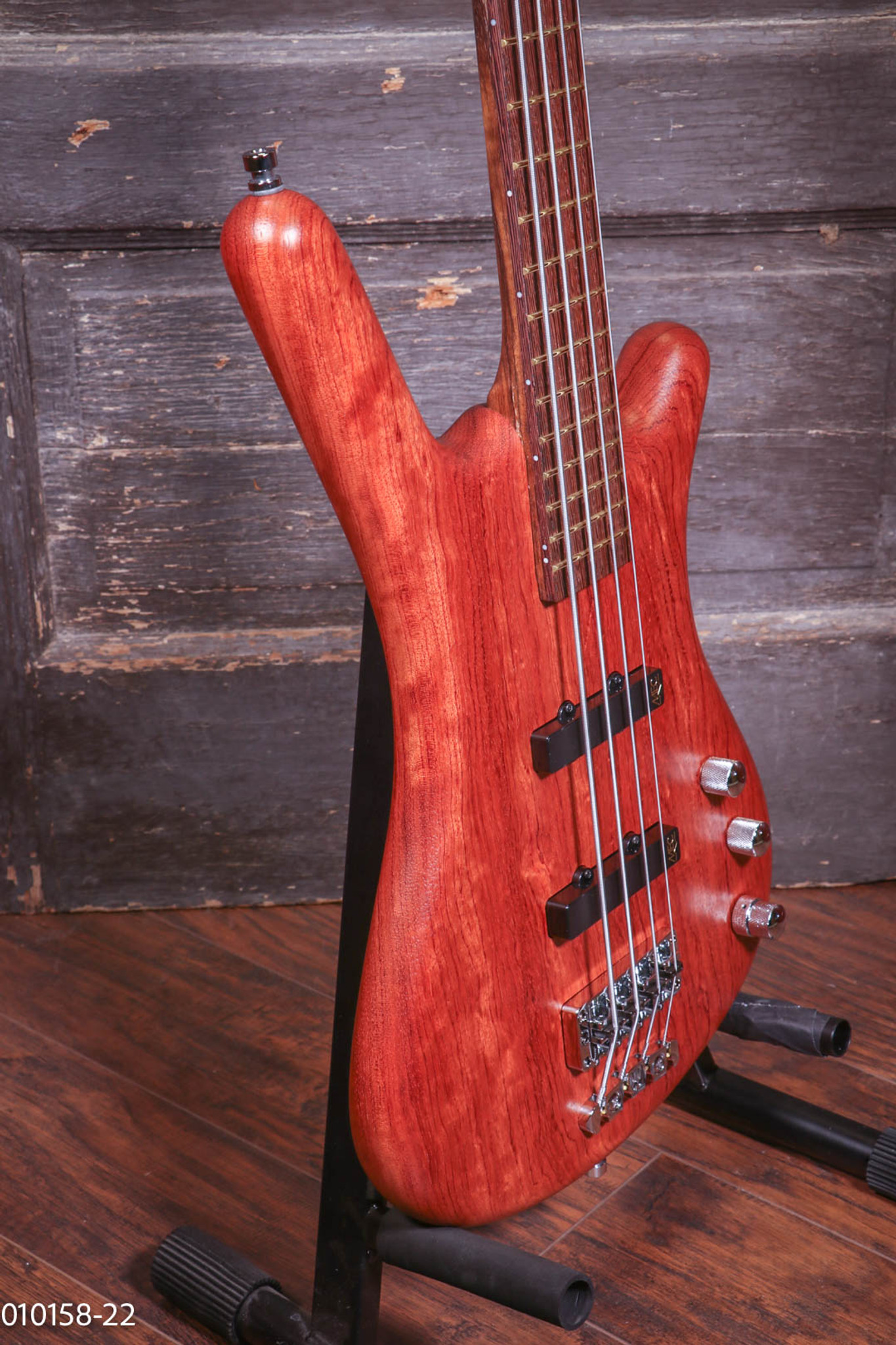 Warwick Pro Series Corvette Standard 4 String Electric Bass