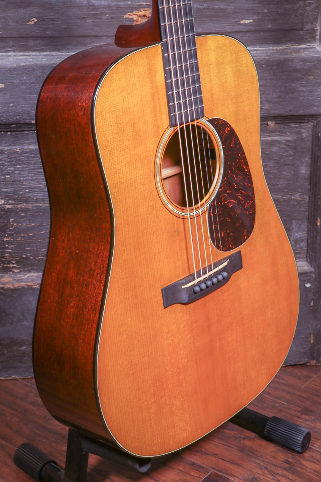 Martin Authentic Series D18 Authentic 1939 Aged Acoustic Guitar With