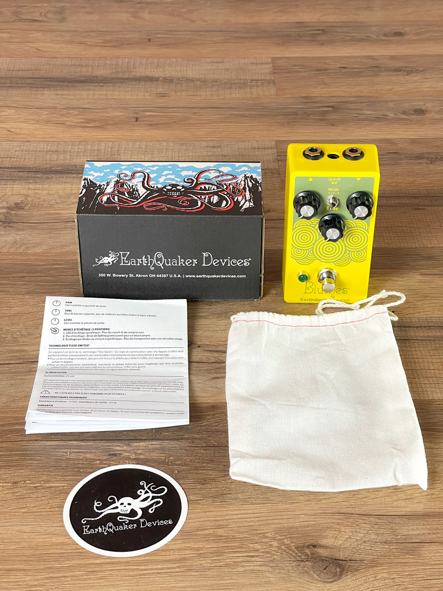 【箱あり】EarthQuaker Devices Blumes ベースエフェクタ 箱あり】EarthQuaker Devices Blumes ベースエフェクタ
