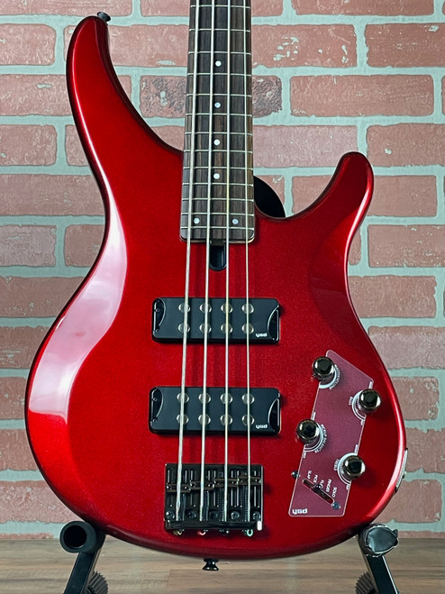 Yamaha TRBX304 4-String Electric Bass Guitar - Candy Apple Red Yamaha TRBX304 4-String Electric Bass Guitar - Candy Apple Red