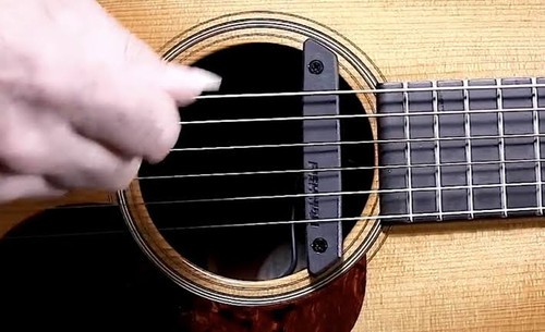 Fishman Rare Earth Magnetic Single-Coil Soundhole Pickup