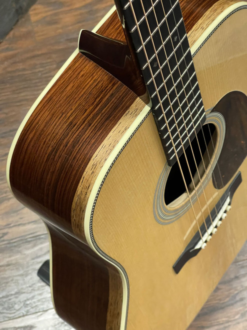 Martin D-28 Authentic 1937 Acoustic Guitar with Case