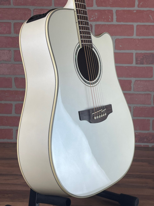 Takamine GD37CE PW Acoustic-Electric Guitar - Gloss Pearl White Takamine GD37CE PW Acoustic-Electric Guitar - Gloss Pearl White