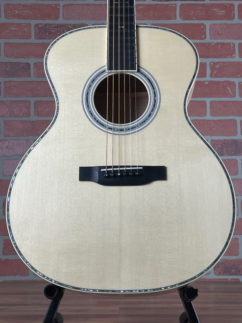 Martin Custom Shop "GP" Grand Performance Acoustic Guitar