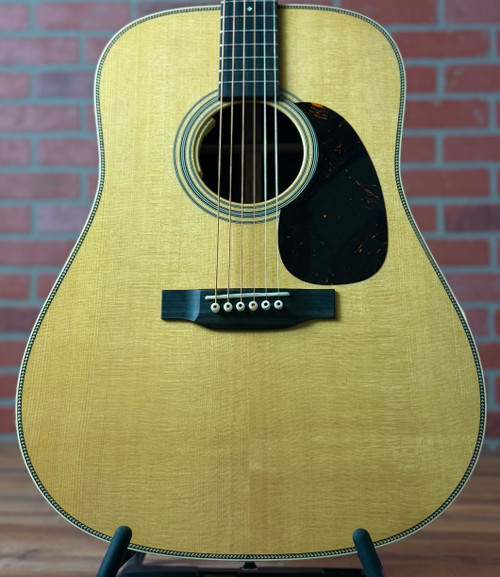 Martin HD-28E Standard Series Acoustic-Electric Guitar - w/ L.R. Baggs Anthem Electronics