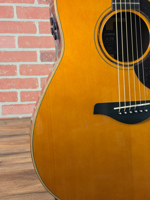 Yamaha A5R ARE Dreadnought Acoustic-electric Guitar - Vintage Natural