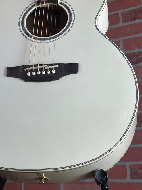 Takamine GN37CE Acoustic-electric Guitar - Pearl White