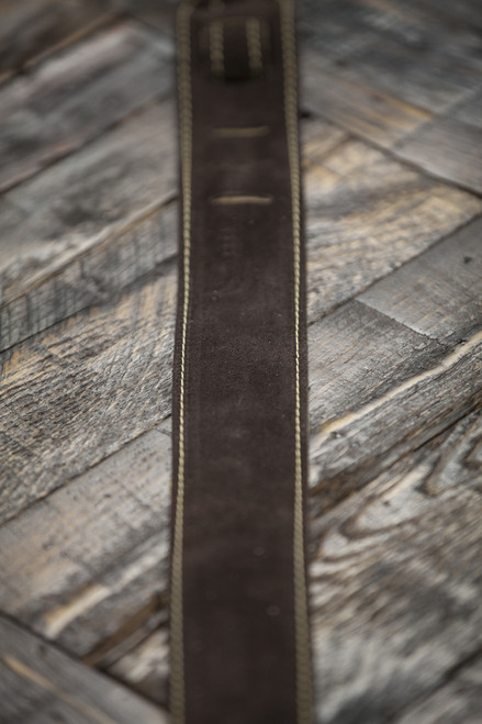 Martin Brown Suede Guitar Strap (18A0017) Martin Brown Suede Guitar Strap (18A0017)