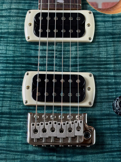 PRS SE Custom 24 Electric Guitar - Slate Blue (Natural Back)