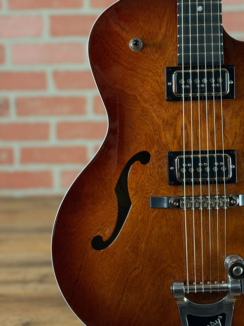 Godin 5th Avenue Uptown T-Armond Hollow-Body Electric Guitar - Havana Burst