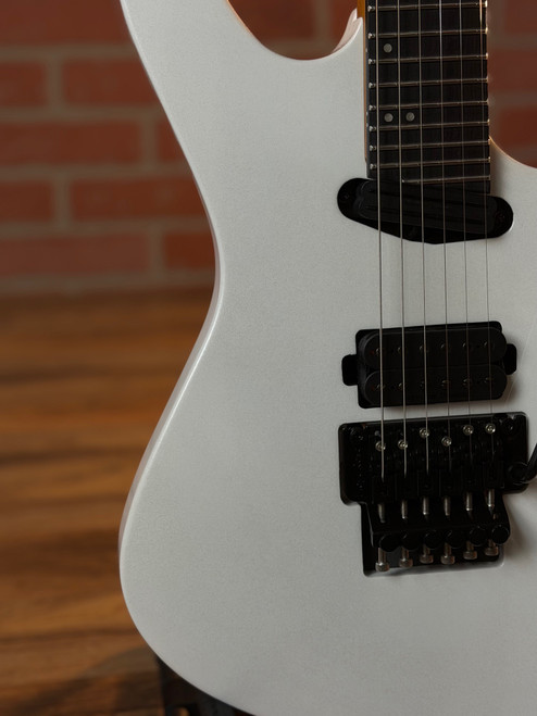 ESP LTD Deluxe MV-1000 Electric Guitar - Pearl White