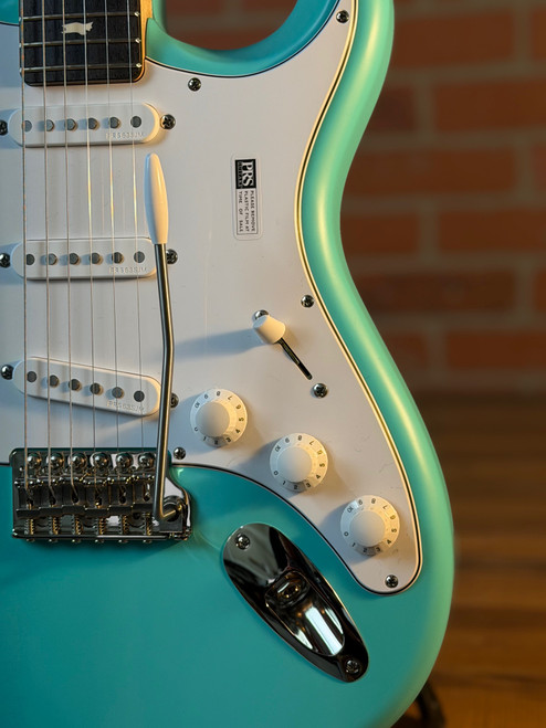 PRS Silver Sky Limited Edition Rosewood Fingerboard Electric Guitar - Wild Blue