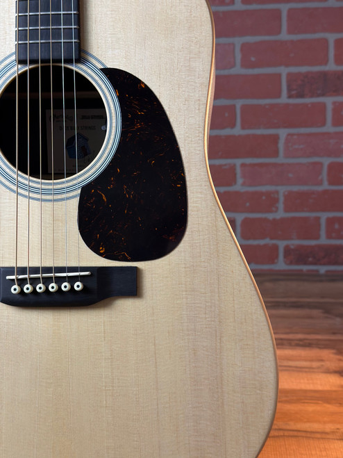 Martin D-X2E Billy Strings Signature Acoustic-Electric Guitar - Natural