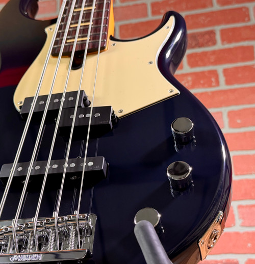 Yamaha BBP5 5-string Electric Bass Guitar - Midnight Blue
