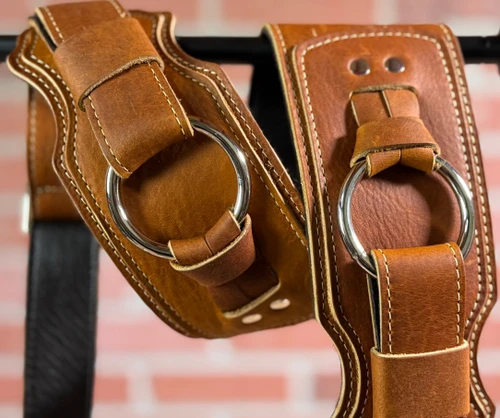 Franklin Straps 3.5" Bass Ring Glove Leather Guitar Strap - Cognac