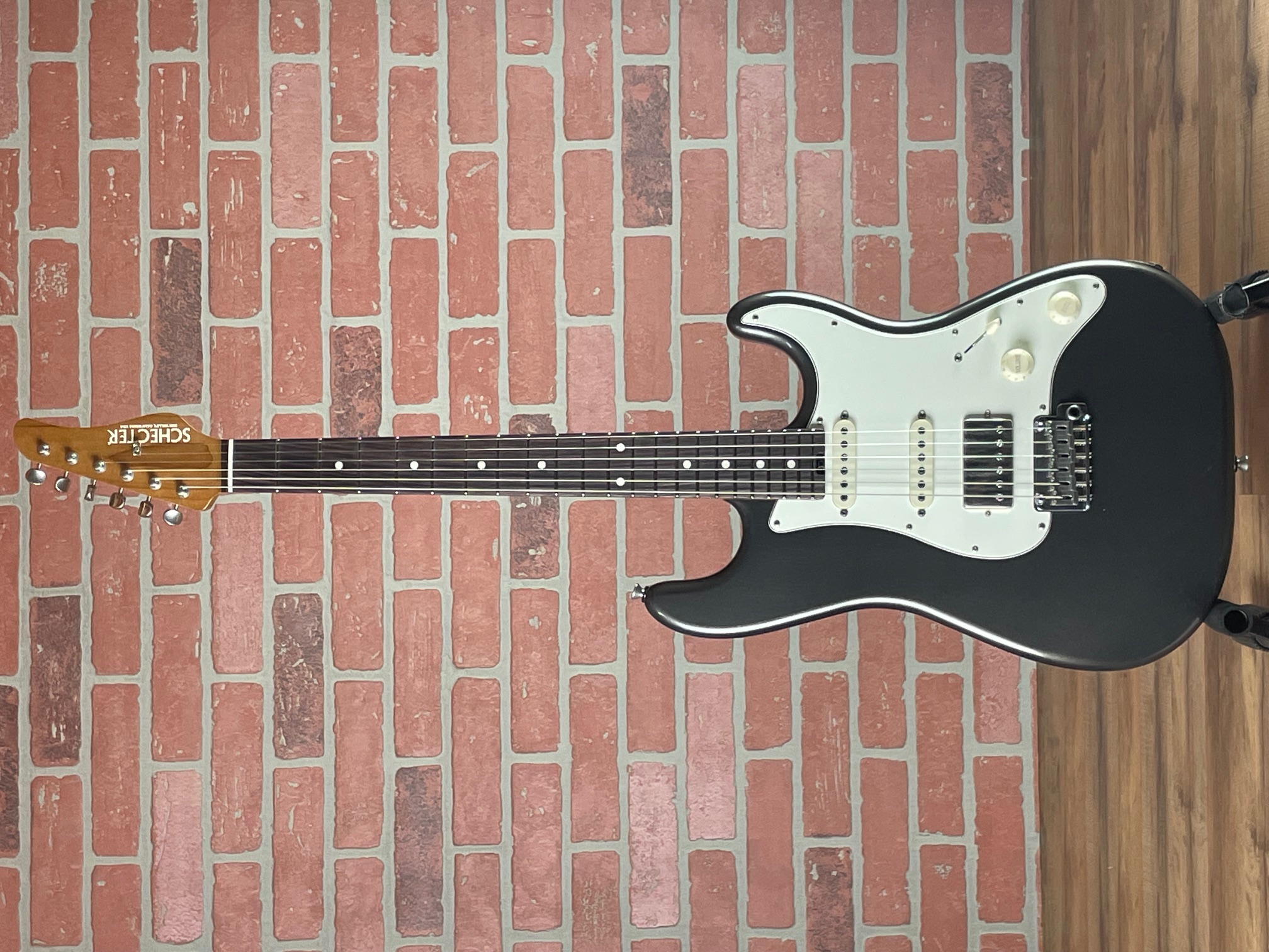 ギター Busker's Storatocaster Humbacker H-S-S BUSKERS Stratocaster type 1 Electric Guitar | eBay