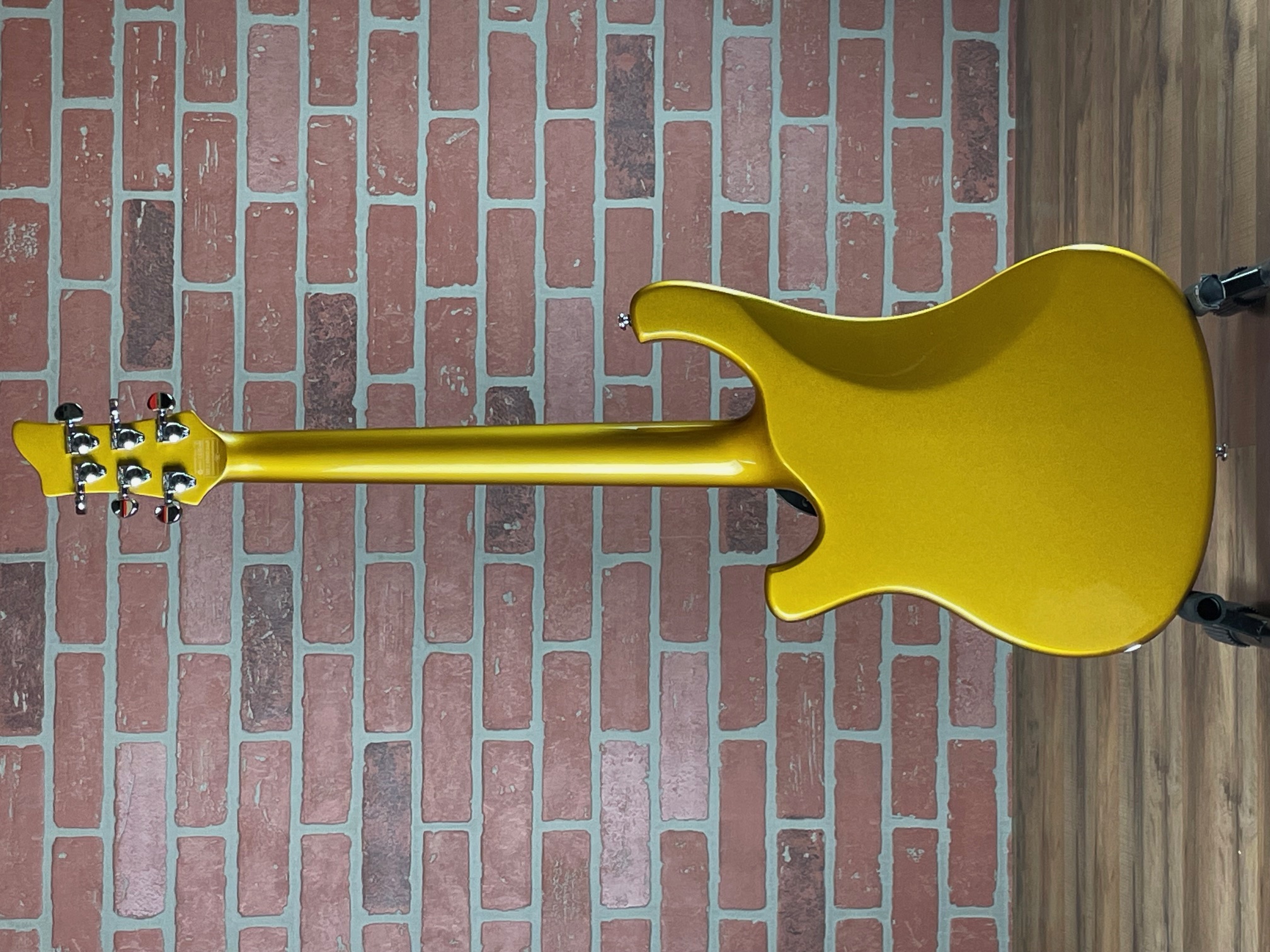 Schecter Stargazer-6 Vibrato Electric Guitar - Mega Gold Dust at