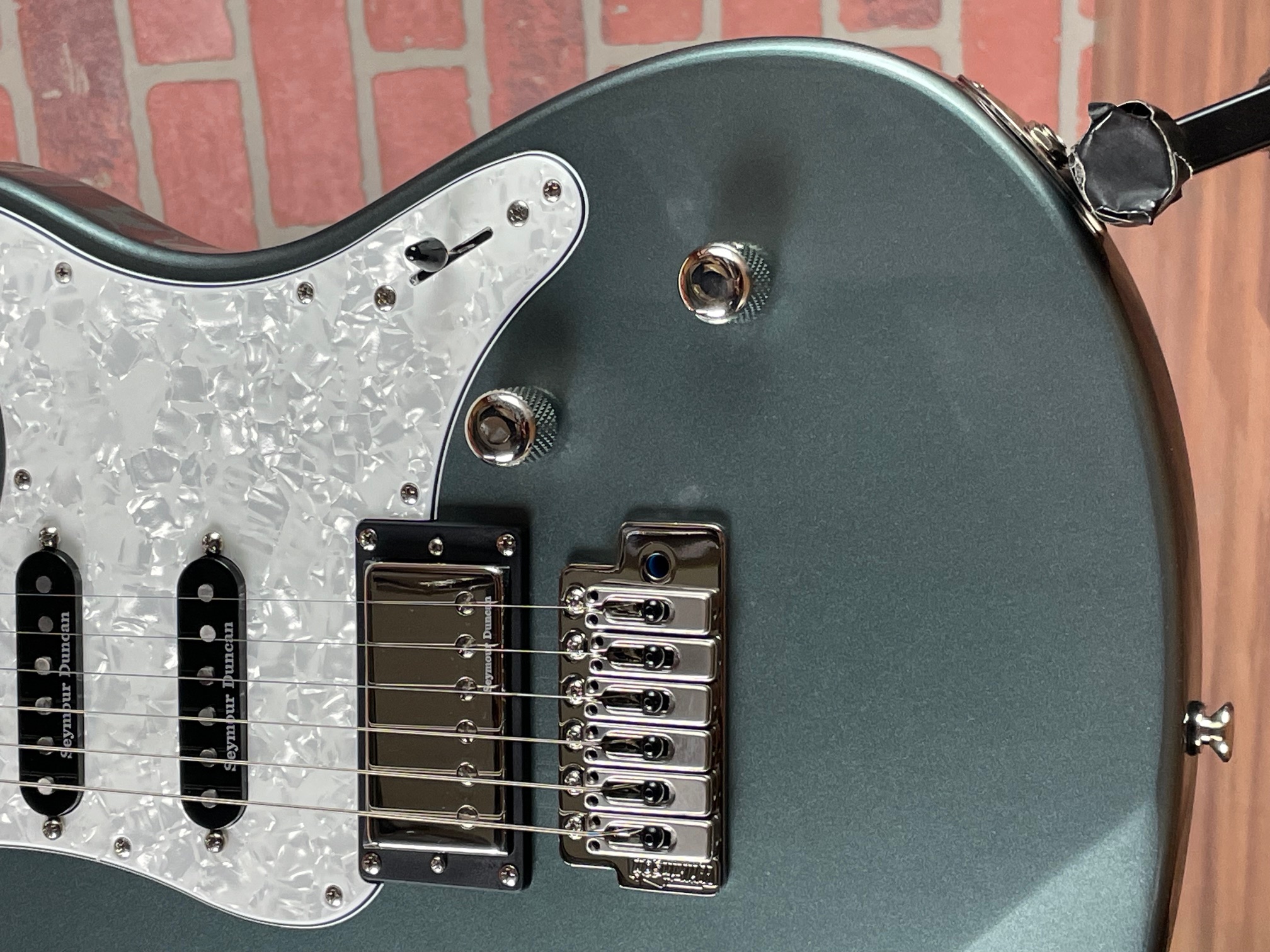 Shop Yamaha PAC612VIIX Pacifica Electric Guitar - Mist Green | No