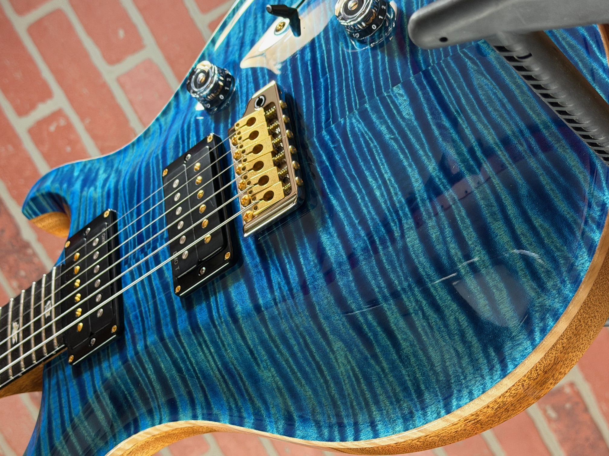 Shop PRS Custom 24 10-Top Limited Edition Guitar - Arctic Blue