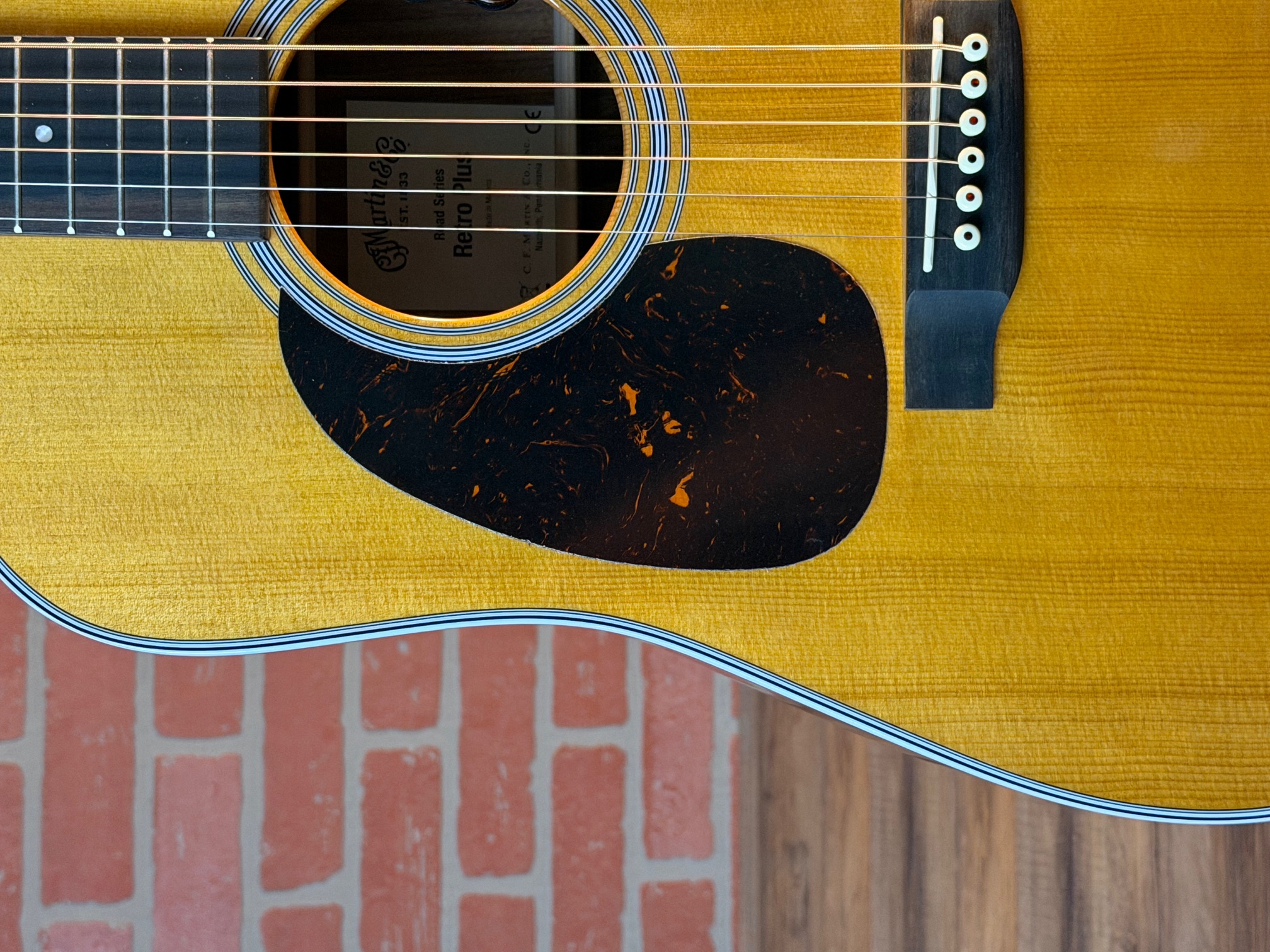 Shop Martin DE Retro Plus Left-Handed Acoustic-Electric | No Limit