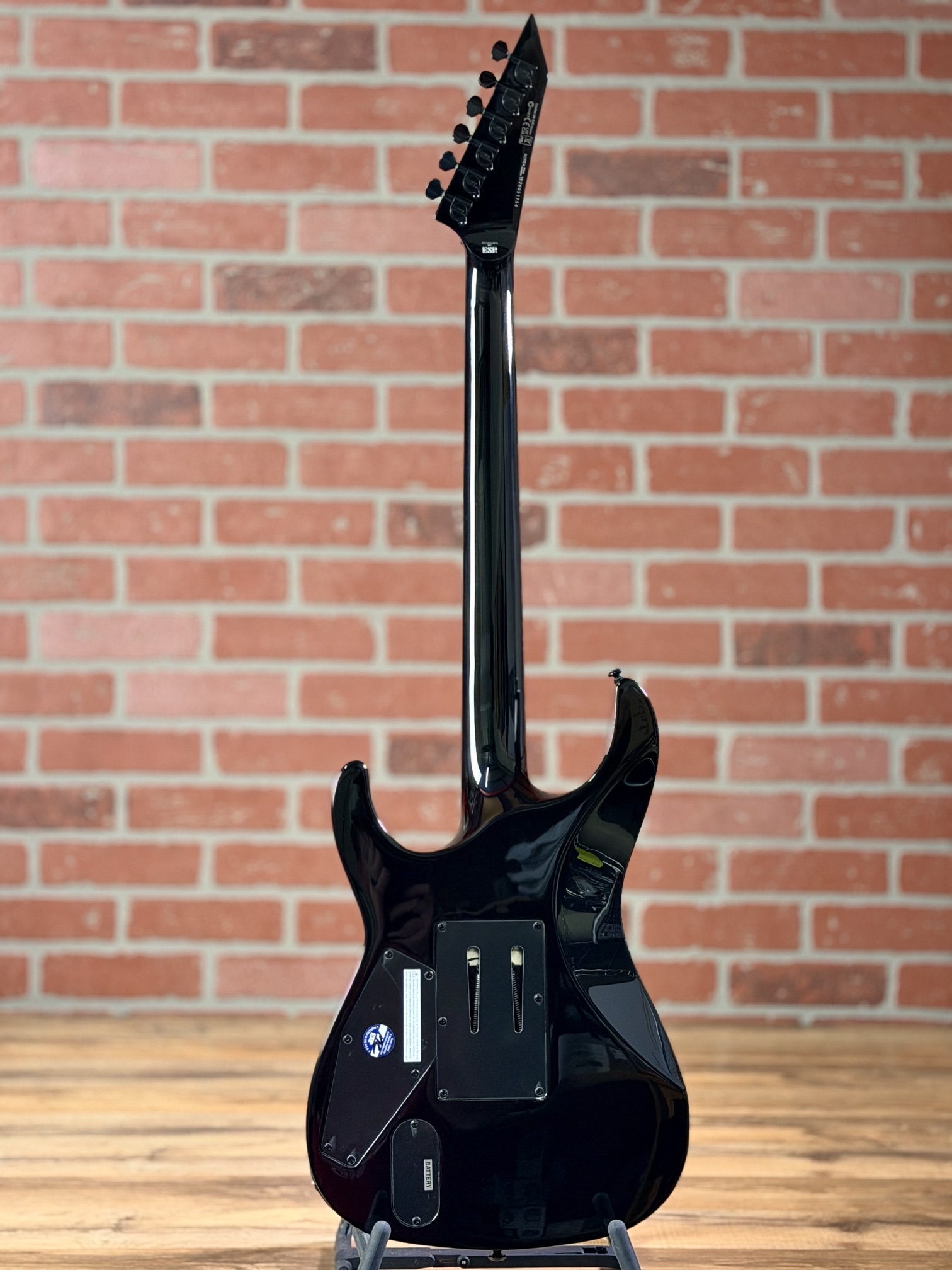 Shop ESP LTD LKH602 Kirk Hammett, Black | No Limit Guitar Co