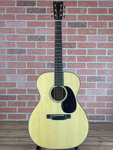 Shop Martin Custom Shop 000-18 2025 Acoustic Guitar | No Limit