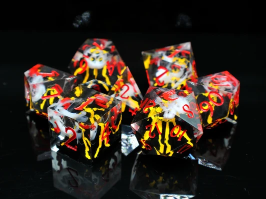 Old School Dice: Sharp Edged 7-Piece Dice Set - Lava Flow Yellow