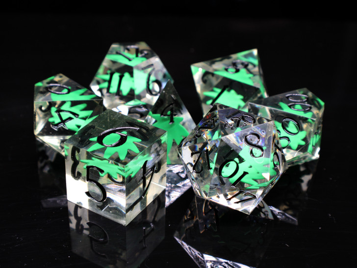 Old School Dice: Sharp Edged 7-Piece Dice Set - It's 4:20 Time - Green w/ Black