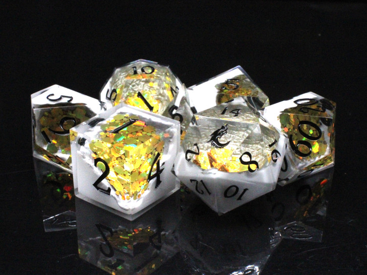 Old School Dice: Sharp Edged 7-Piece Dice Set - Geode - Gold w/ White