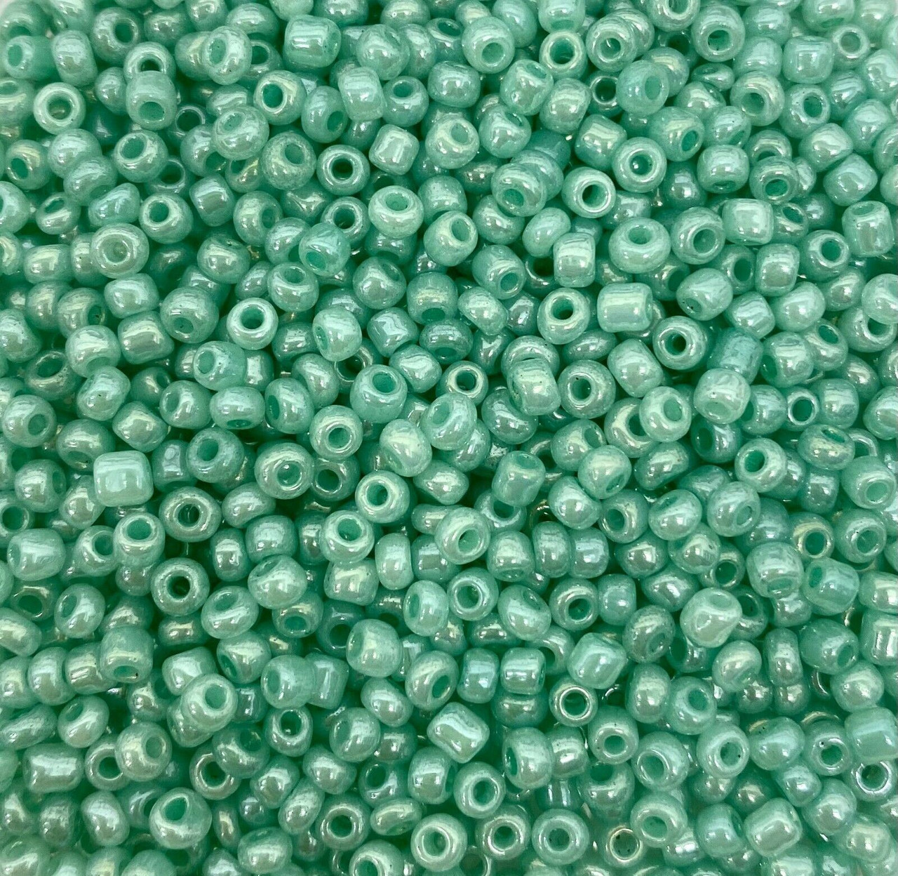 Spearmint Green Ceylon 6/0 seed beads