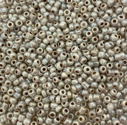 Dark Green Opaque 8/0 seed beads - ChromaBeads