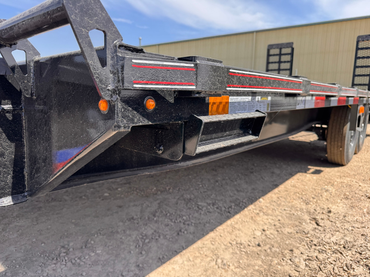 Diamond C 2026 DEC207 102"x20' Flatbed Trailer | Tandem Axle 15.5K