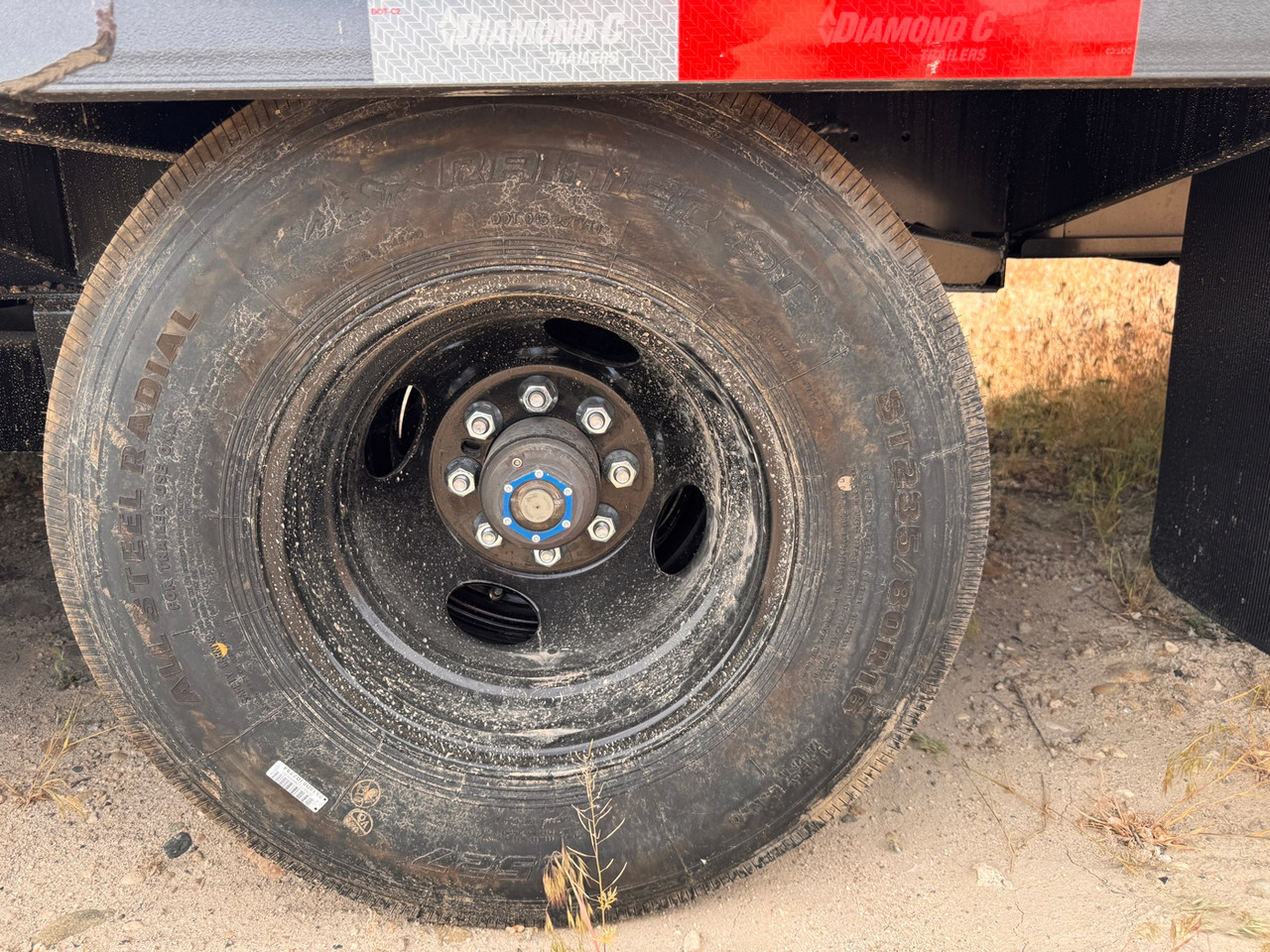 Diamond C 2026 FMAX212 32' Flatbed Trailer | Tandem Axle 25.9K