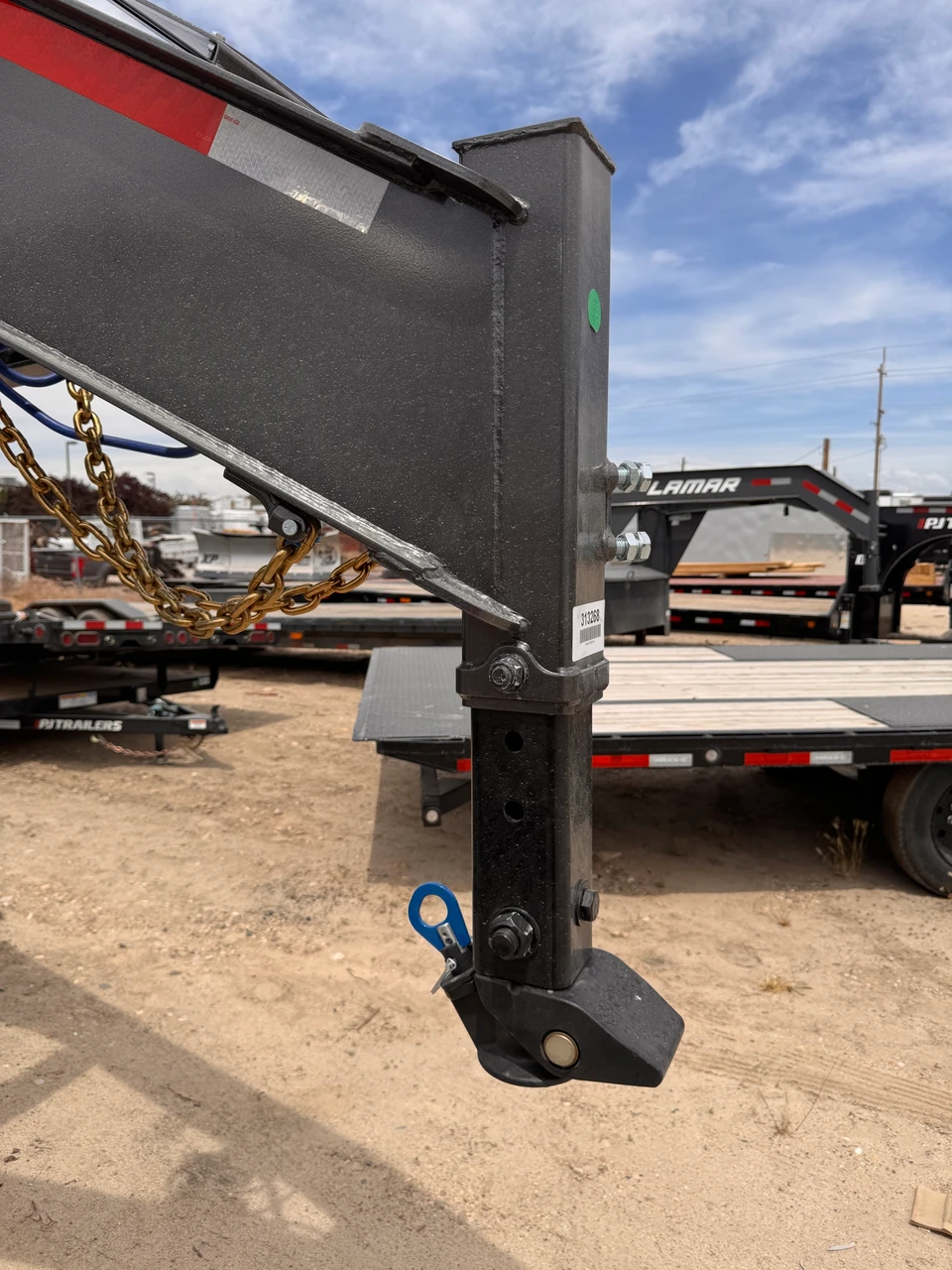 Diamond C 2026 FMAX212 32' Flatbed Trailer | Tandem Axle 25.9K